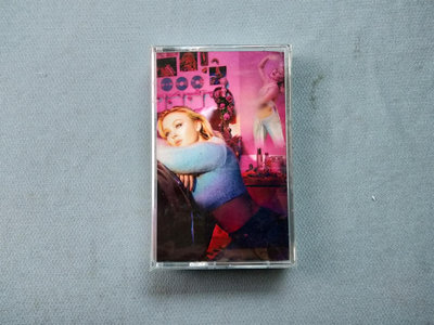 O版 扎拉·拉爾森Zara Larsson – Poster Girl 磁帶