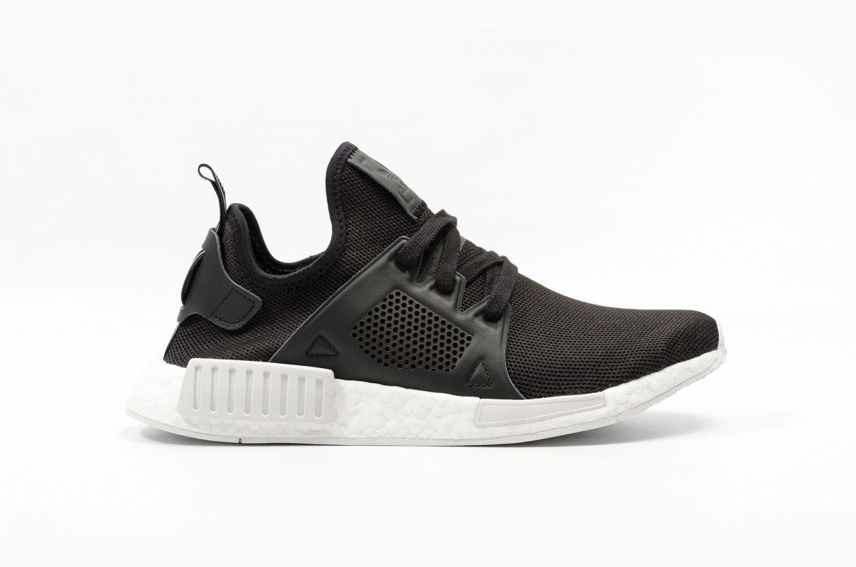 Adidas nmd xr1 2025 white and black