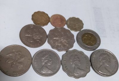 香港伊麗莎白1975-1984收藏幣 10分20分1元2元5元10元共計10枚錢幣收藏價值4000元優惠價1600元