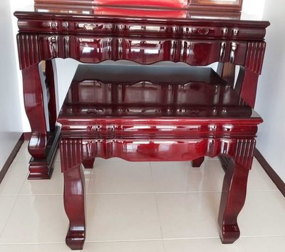 【南台灣傢俱】7尺馬來西亞檜木神桌(不含強化玻璃)***市價$48000,特價$39900元