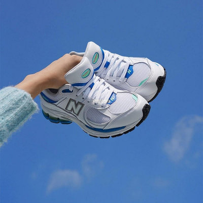 New Balance 2002R 白藍 D寬 百搭 防滑 慢跑鞋 男女 ML2002RW【ADIDAS x NIKE】