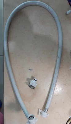 洗衣機拆下，三洋原廠洗衣機配件-進水管，不會漏水