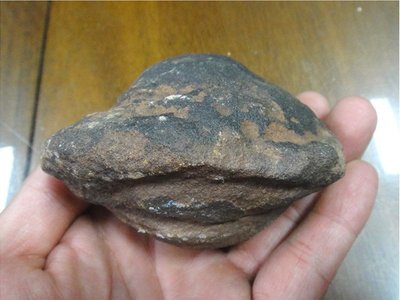 §能量礦石§ 薩滿魔石重421公克 Huge Moqui Marble Shaman Stone