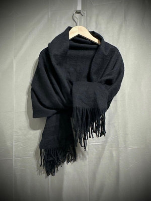 Pure wool 黑色純羊毛保暖大披肩圍巾 羊毛小毯