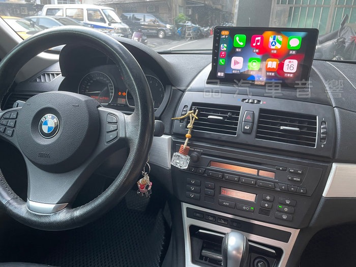 O@~ BMW X3 Mδ9TwCarPlay 8֤ ɯ Ū q E83 2.5si 3.0si