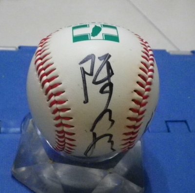 棒球天地---賣場唯一前總統.副總統 陳水扁 呂秀蓮 簽名球.字跡漂亮