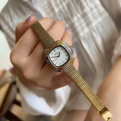 熱銷 詩高迪復古風方形小金錶時尚輕奢手錶腕錶女氣質手鏈錶女款鋼錶帶女士244 WG047