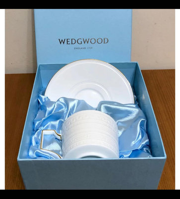 全新💕英國 WEDGWOOD Citigold 花旗貴賓禮 聯名款 精 緻骨瓷浮雕金邊 咖啡杯組 花茶杯組1杯1盤