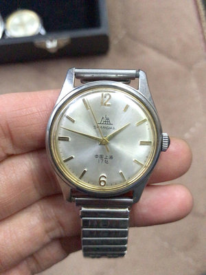 上海牌手錶機械手錶收藏古董懷舊手錶上海611手錶盤面新走時準