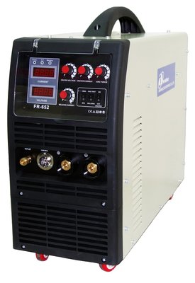FR-652 650A 變頻式多功能CO2焊接機 CC/CV