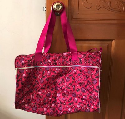 (T6) 全新可愛粉紅 Hello Kitty 時尚造型手提旅行袋/旅行包~599元~