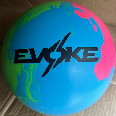 美國進口Motiv品牌 EVOKE 選手熱愛保齡球 11磅