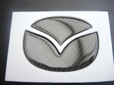[翌迪]碳纖維部品 MAZDA / NEW Mazda 3 2014+ 碳纖維 水箱罩 LOGO 貼片