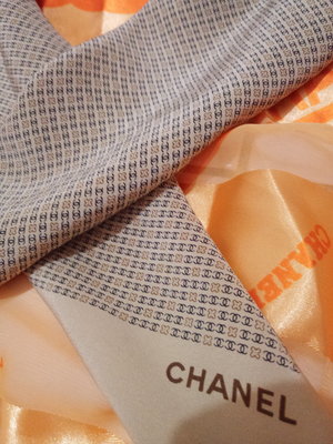 Chanel vintage 義製 小香coco mark 絲巾 領巾 方巾 82*82 極新 LV