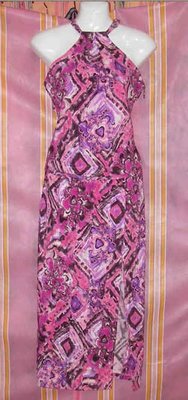 (A2) 全新 UP 精品專櫃粉紅暈染皮釦式繞頸性感時尚短版無袖背心+長裙套裝~(F)~3000元~免郵