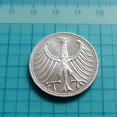 C2062德國1974年5馬克銀幣（0.625銀.西德.鑄記「F」.幣邊緣有刻字.直徑約29mm）