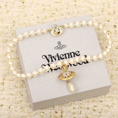 UU代購#Vivienne Westwood 西太后土星水滴珍珠吊墜項鏈金色珍珠頸鏈 長度35公分 編號4235