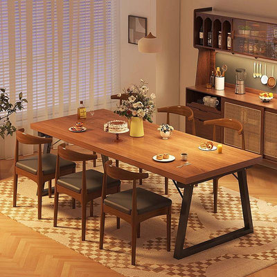 餐桌家用小戶型吃飯桌子工業風酒吧實木色北歐飯店商用餐桌椅組合