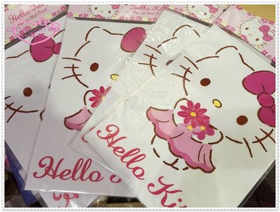 小花花日本精品♥ Hello  Kitty 牆壁裝飾貼  貼紙  站姿拿花60127709