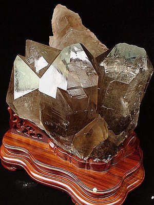 ~shirley 水晶~[極光]~山型鈦晶玻璃種骨幹水晶~18公斤~多面完整展開~值得收藏!