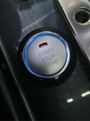 適用大部分的原廠啟動按鈕、馬自達CX-3，CX-5，CX-30，CX-9，CX-7一鍵啟動按鈕貼片、Camry,Altis, 啟動按鈕裝飾貼、outback,