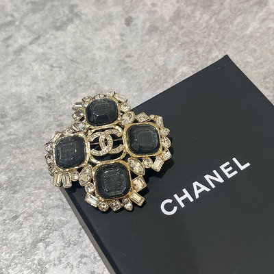 Chanel 胸針 別針 十字 水鑽logo《精品女王全新&二手》