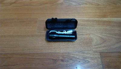 USB充電式手電筒 111年麗臺股東會紀念品 每件200元 限量4件 運費另計