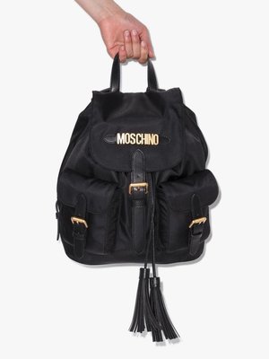 【折扣預購】22秋冬正品Moschino logo backpack 雙口袋 三皮帶 流蘇 黑色 尼龍後背包