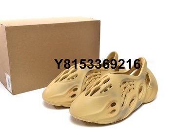 adidas Yeezy Foam Runner Desert Sand 沙漠黃 洞洞 休閑鞋 GV6843