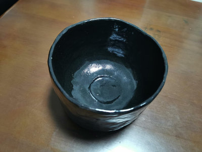 日本回流  樂燒抹茶碗  黑樂；手工拉胚手作，帶刻款，需要自