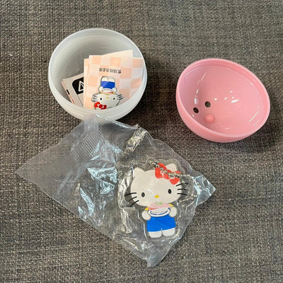[全新]  藏壽司 炙燒鮭魚 凱蒂 磁鐵 裝飾 飾品  扭蛋 Hello Kitty *舊愛二手*