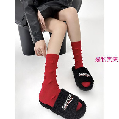 現貨 個性襪子 潮牌 3D凸凸襪 紅色 本命年 可愛刺蝟襪子 網紅棉襪 素色 素色襪子 襪子中筒襪 韓版女襪 女生襪子