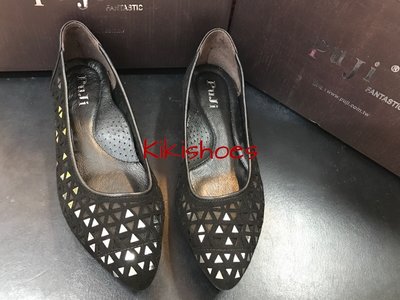 [KIKI鞋舖]PUJI 雷色雕刻尖頭洞洞網狀透氣亮片造型低跟包鞋 黑色