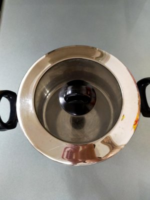 （二手良品）鍋寶不鏽鋼雙耳湯鍋，附玻璃鍋蓋