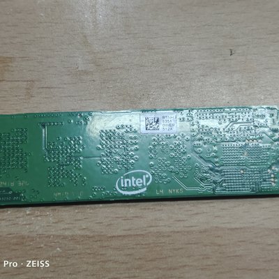 台中阿忠電腦】中古良品的Intel SSD 660P SSDPEKNW512G8 512GB~~500起 