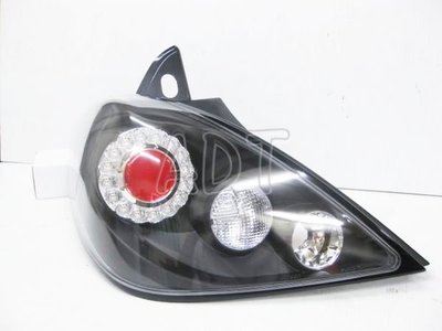 ~~ADT.車燈.車材~~日產 TIIDA 5門 外銷版LED黑底尾燈一組3600