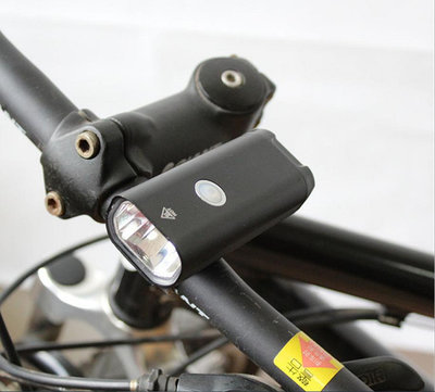 5WXPG自行車前燈USB充電鋁合金前燈高亮照明騎行裝備配件自行車燈 車前燈 車尾燈 剎車燈 警示燈