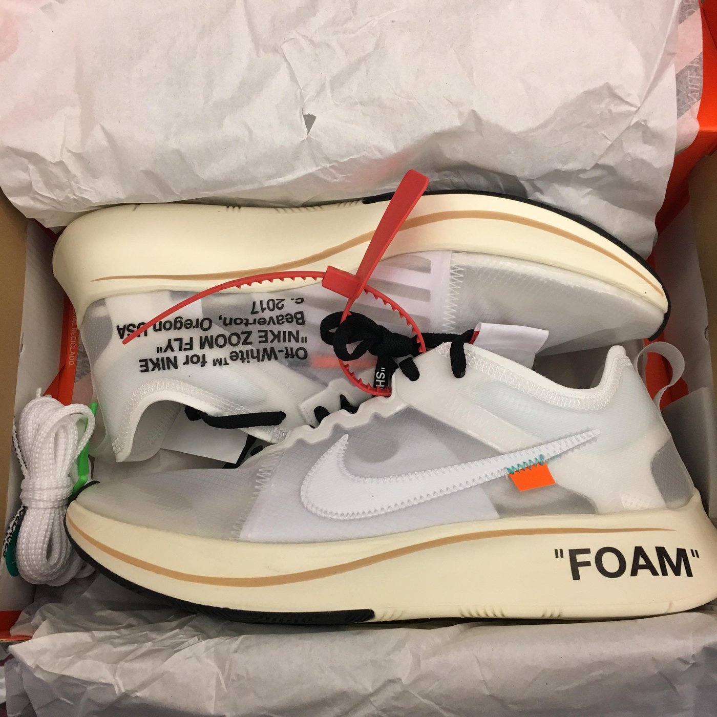 現貨BEETLE OFF-WHITE X NIKE ZOOM FLY OFF WHITE 白AJ4588-100