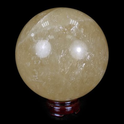 《博古珍藏》頂級天然冰洲黃水晶球．4.11公斤．直徑15公分．鎮宅開運風水招財．辦公室擺飾．底價回饋