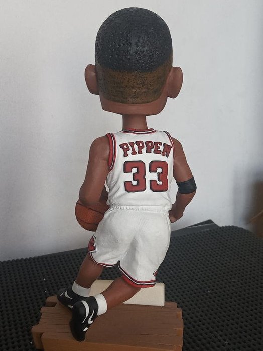 最新の激安 90'S MICHAEL JORDAN LIMITED FIGURE. 激レア 限定15体