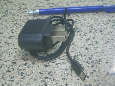 2.6W USB Type-C 充電器 (二手)