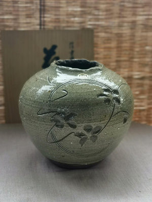 清倉，日本富洋信樂燒大花瓶，全新原盒有陶歷