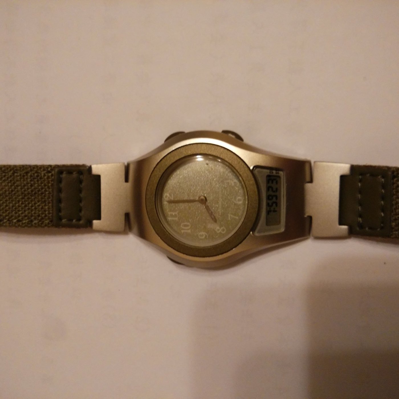全新casio手錶 美運公司 Shn 100b有綠 粉橘二色 冷光超薄雙顯時尚錶 Yahoo奇摩拍賣