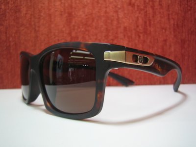 吉新益眼鏡公司 Paul Hueman 黑色復古鏡架 膠框面 韓系潮牌 韓流明星最愛 PS-9894D C4M-1