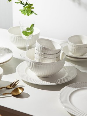 露珠純白餐具碗碟套裝家用現代簡約盤子大碗陶瓷浮雕飯碗餐具 便當盒 不鏽鋼 餐盤