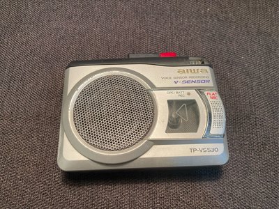 AIWA 卡帶隨身聽 TP-VS530 功能正常 但音質沒有非常漂亮