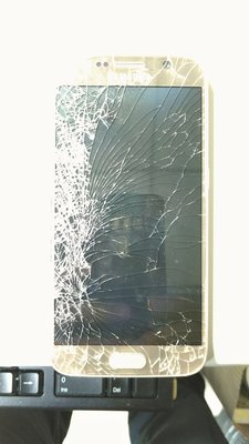三星，SAMSUNG手機，5吋螢幕，螢幕破裂，無法開機，32G，2015製