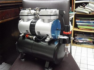 ㊣宇慶S舖㊣外銷美國 雙氣缸無油靜音美術空壓機 (含3.5L儲氣桶+調壓濾水裝置)送原廠風管