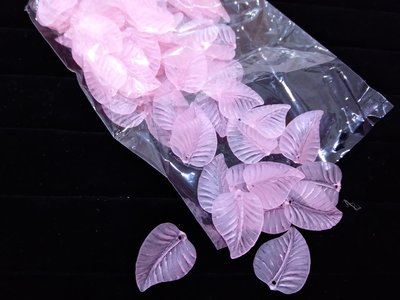粉色立體花片葉片串珠塑膠25*18mm