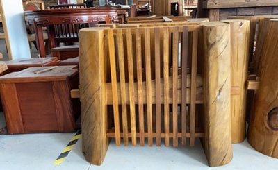 復古風造型原木桌腳